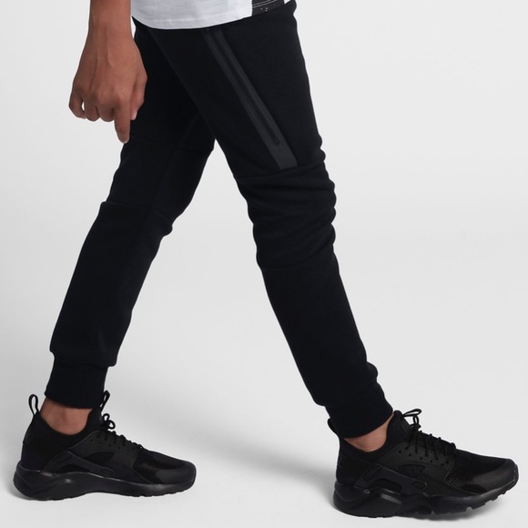 nike tech fleece 4t nike tech fleece 4t